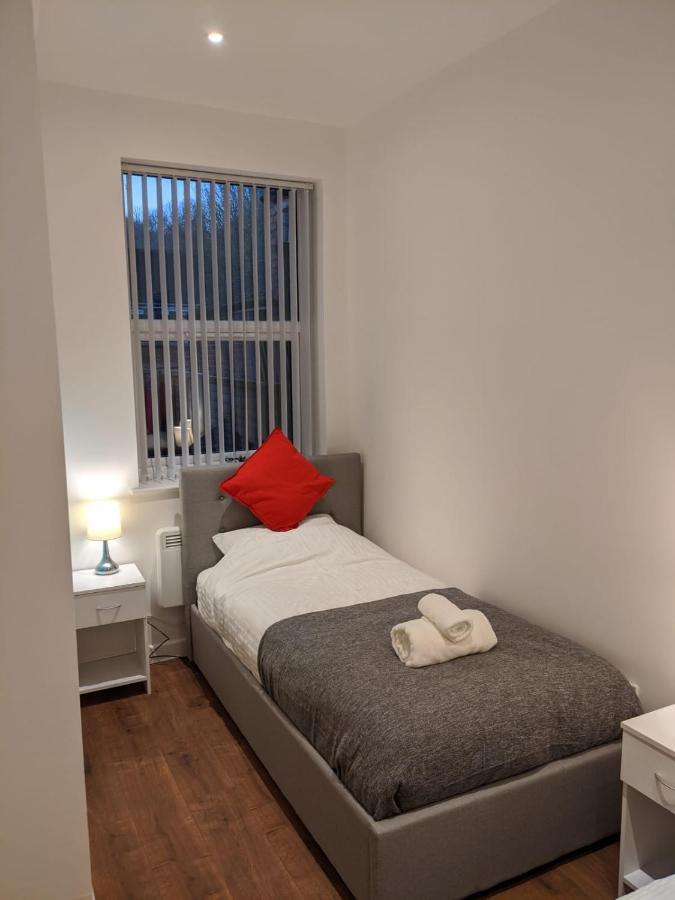 Modern Newgate Apartments - Convenient Location, Close To All Local Amenities Stoke-on-Trent Exterior photo