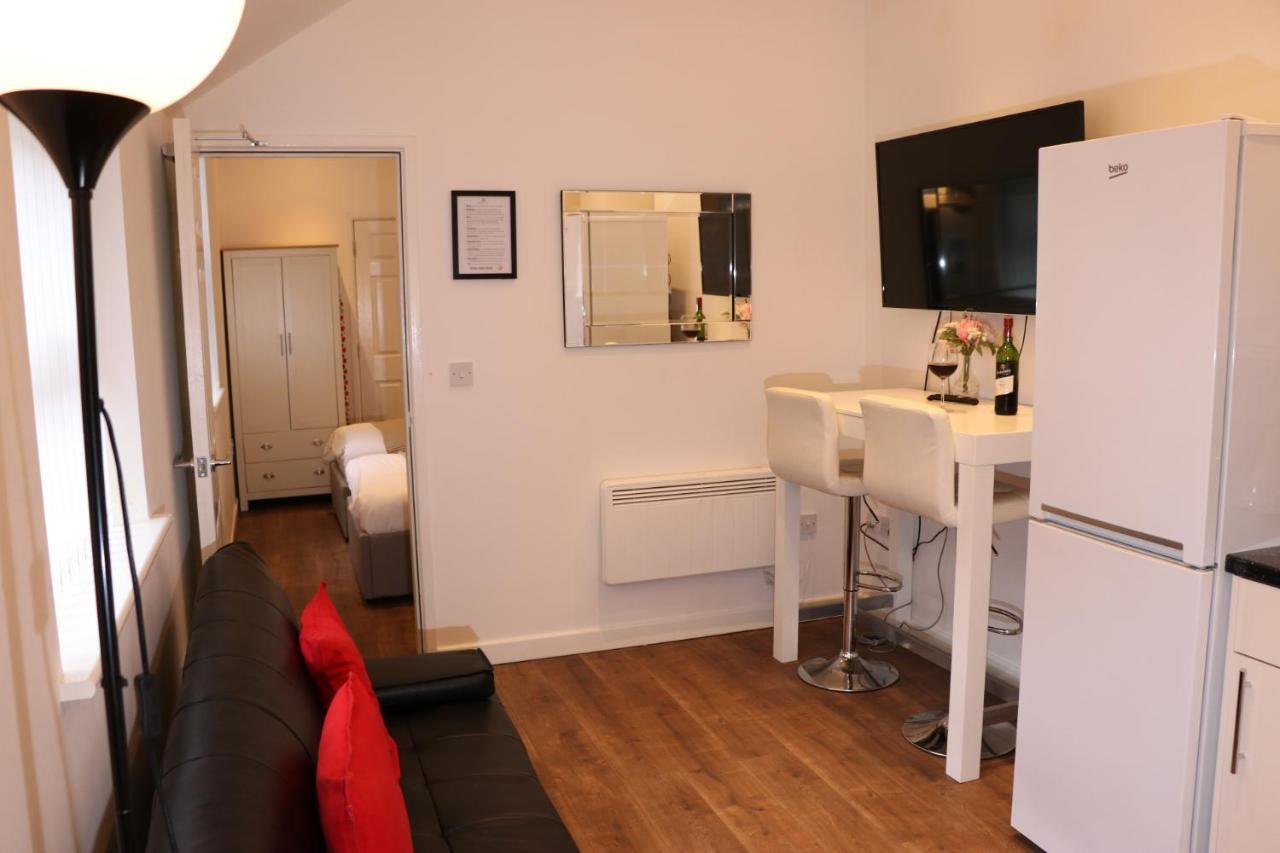 Modern Newgate Apartments - Convenient Location, Close To All Local Amenities Stoke-on-Trent Exterior photo