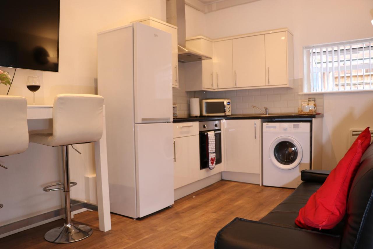 Modern Newgate Apartments - Convenient Location, Close To All Local Amenities Stoke-on-Trent Exterior photo