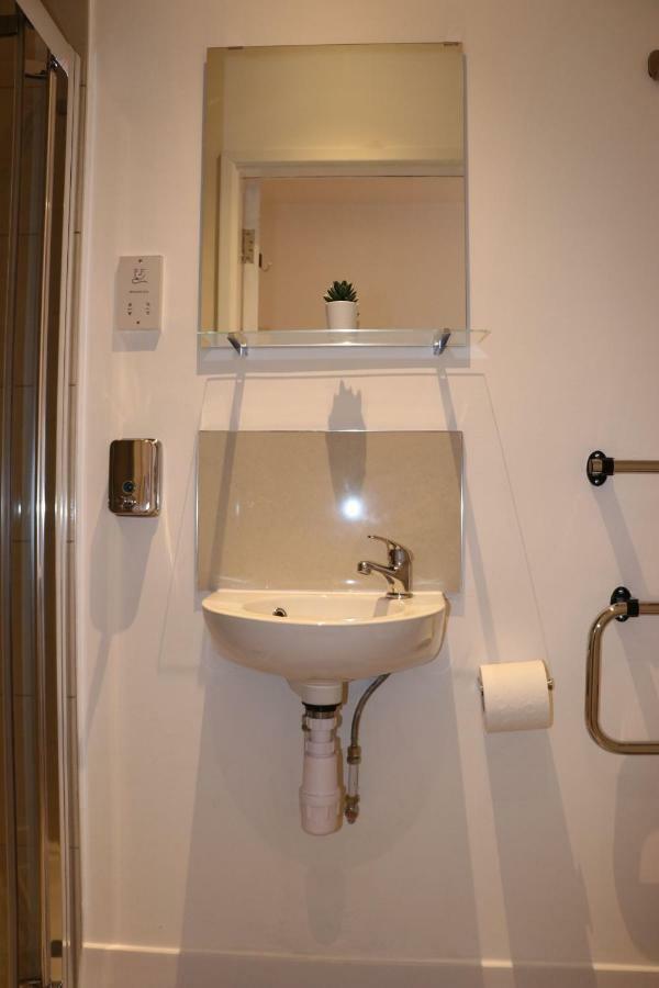 Modern Newgate Apartments - Convenient Location, Close To All Local Amenities Stoke-on-Trent Exterior photo