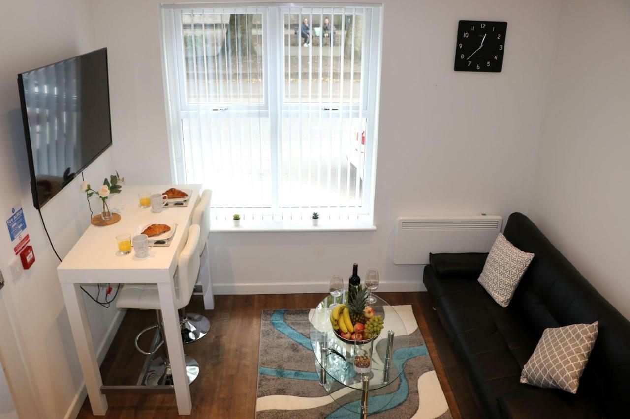 Modern Newgate Apartments - Convenient Location, Close To All Local Amenities Stoke-on-Trent Exterior photo
